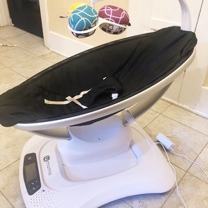 Mamaroo 4